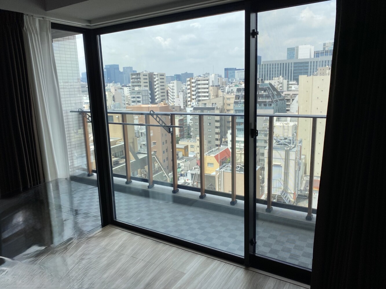 東京都大田区・マンション／劣化による遮熱フィルム（3M NANO80S、NANO90S）貼り替え施工