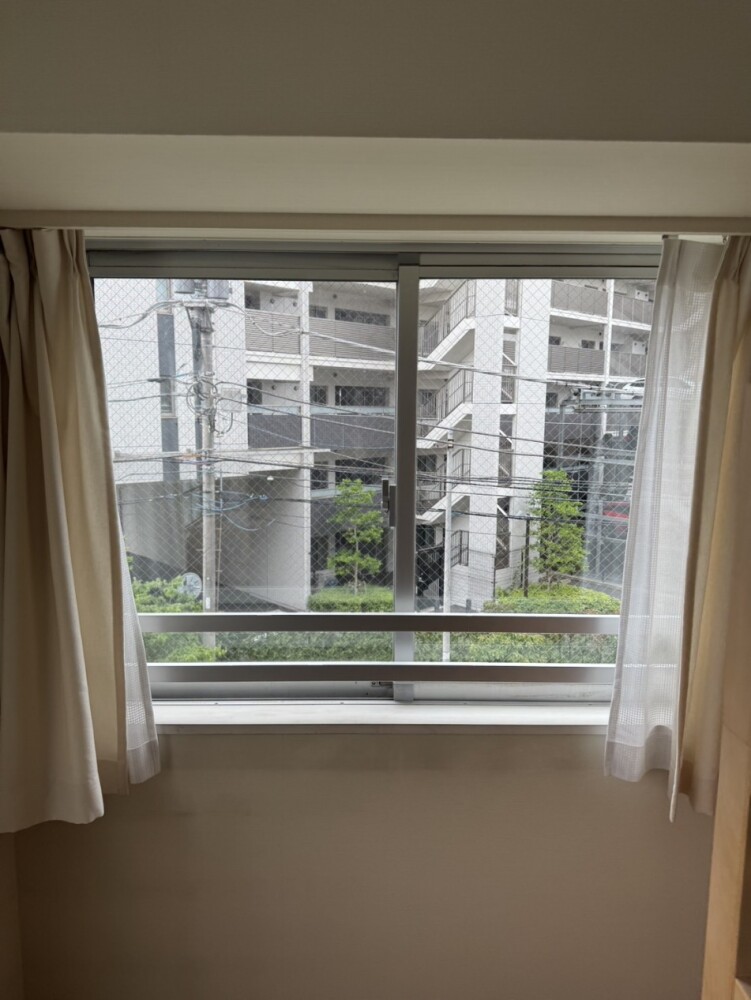 紫外線対策と安全性能向上のために施工（飛散防止・UVカットフィルム 3M SH2CLAR）